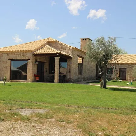 Quinta Da Ribeira بيت للعطل *